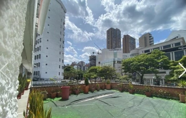 Vendo Oficina en el Poblado