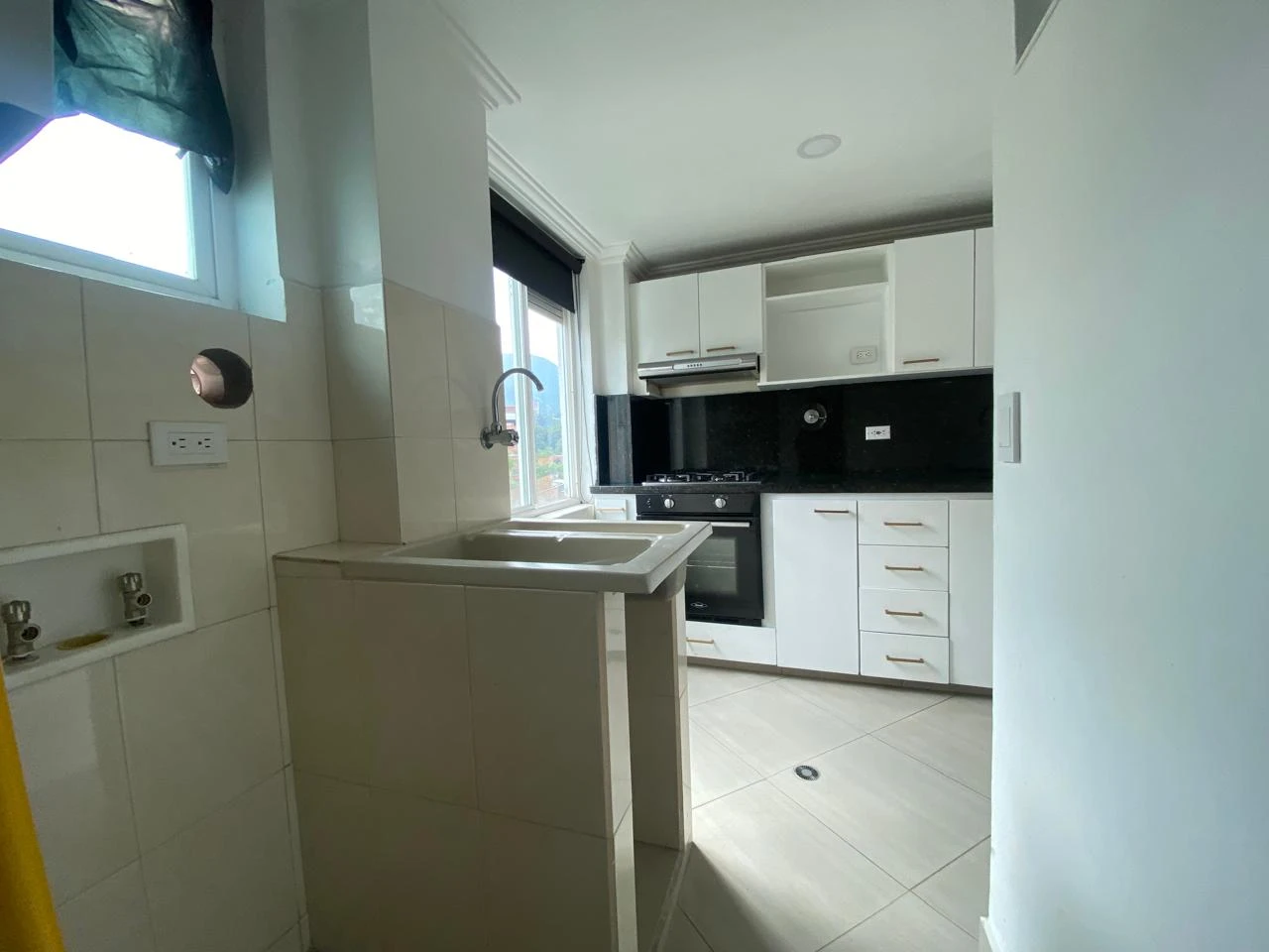 Arriendo Apartamento en el Poblado Sector la Frontera