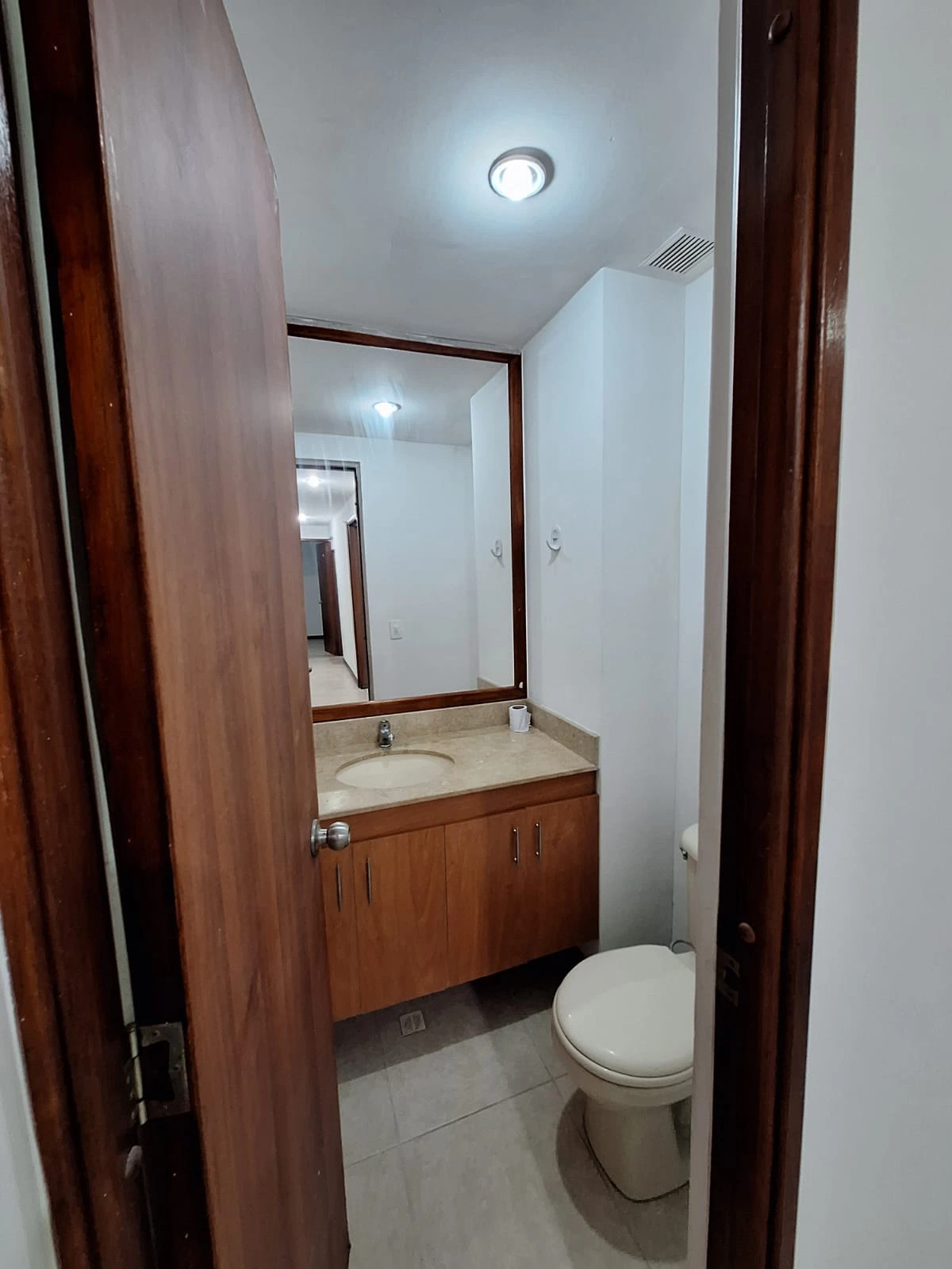 Arriendo Apartamento Amoblado en el Poblado