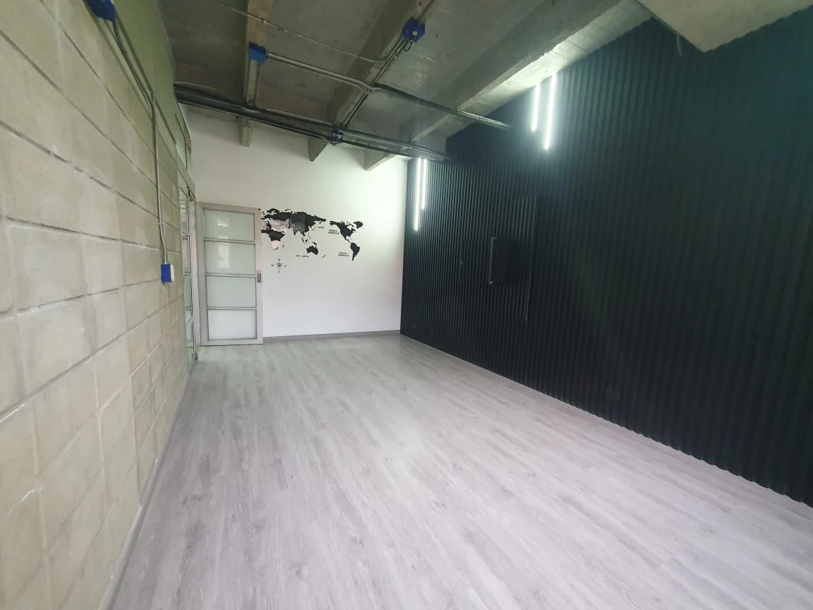 Bodega en Arriendo en Belén la Palma, Medellín