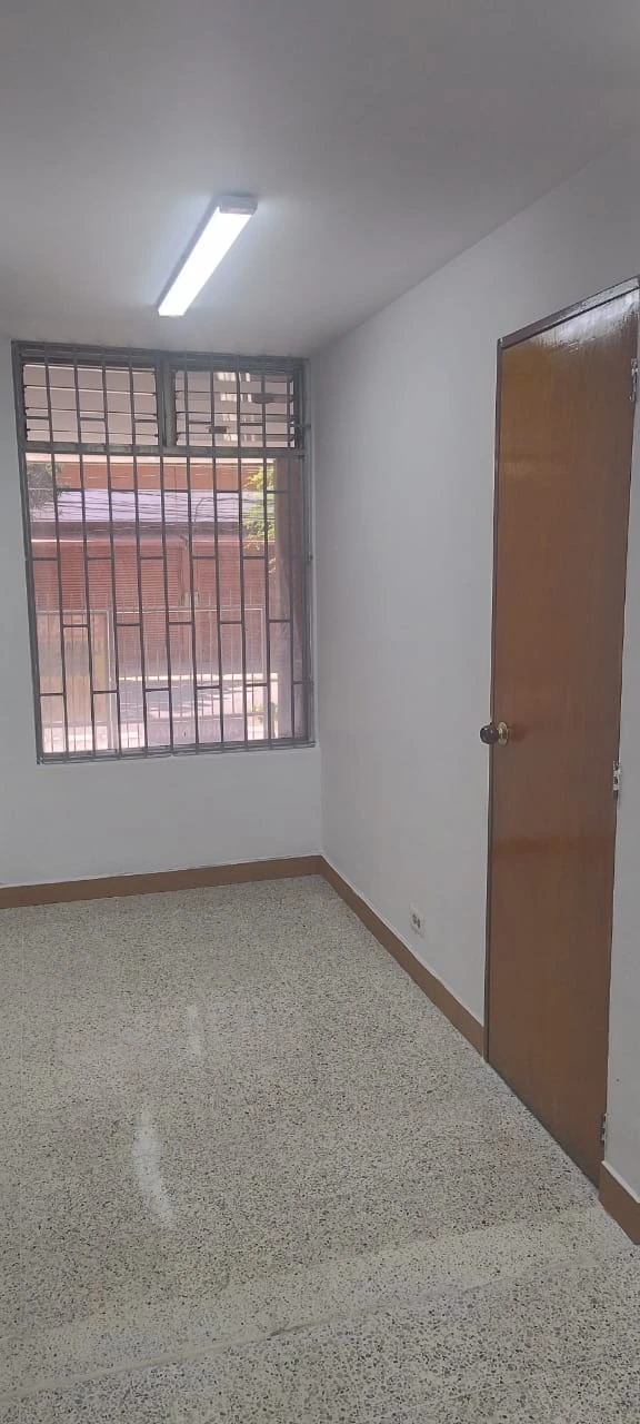 Oficina en Arriendo en Belén Rosales