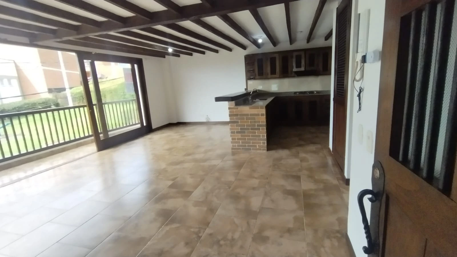 Casa en arriendo en Rionegro sector Horizontes