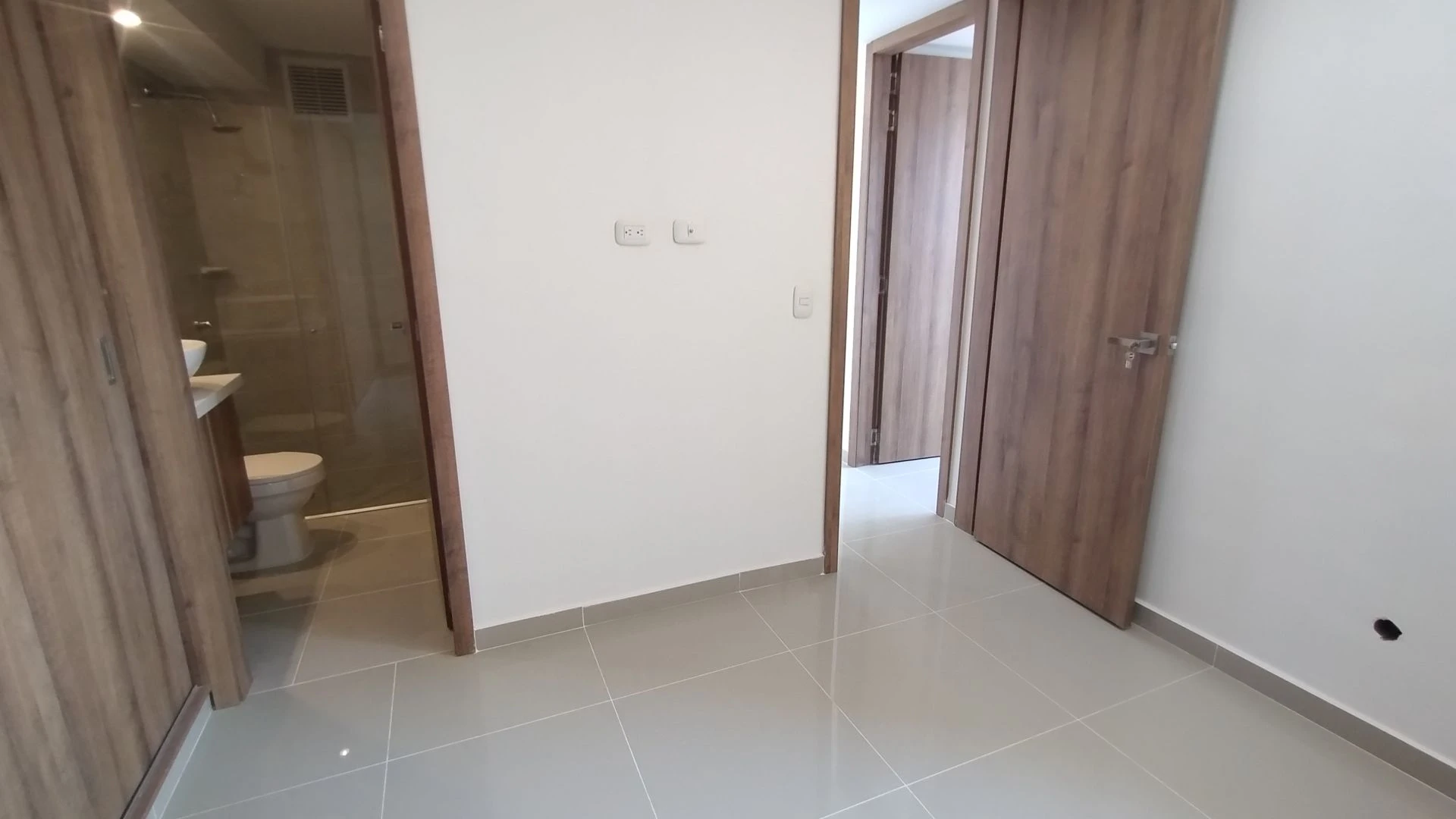 APARTAMENTO PARA ESTRENAR EN ALAMEDA DEL RÍO.