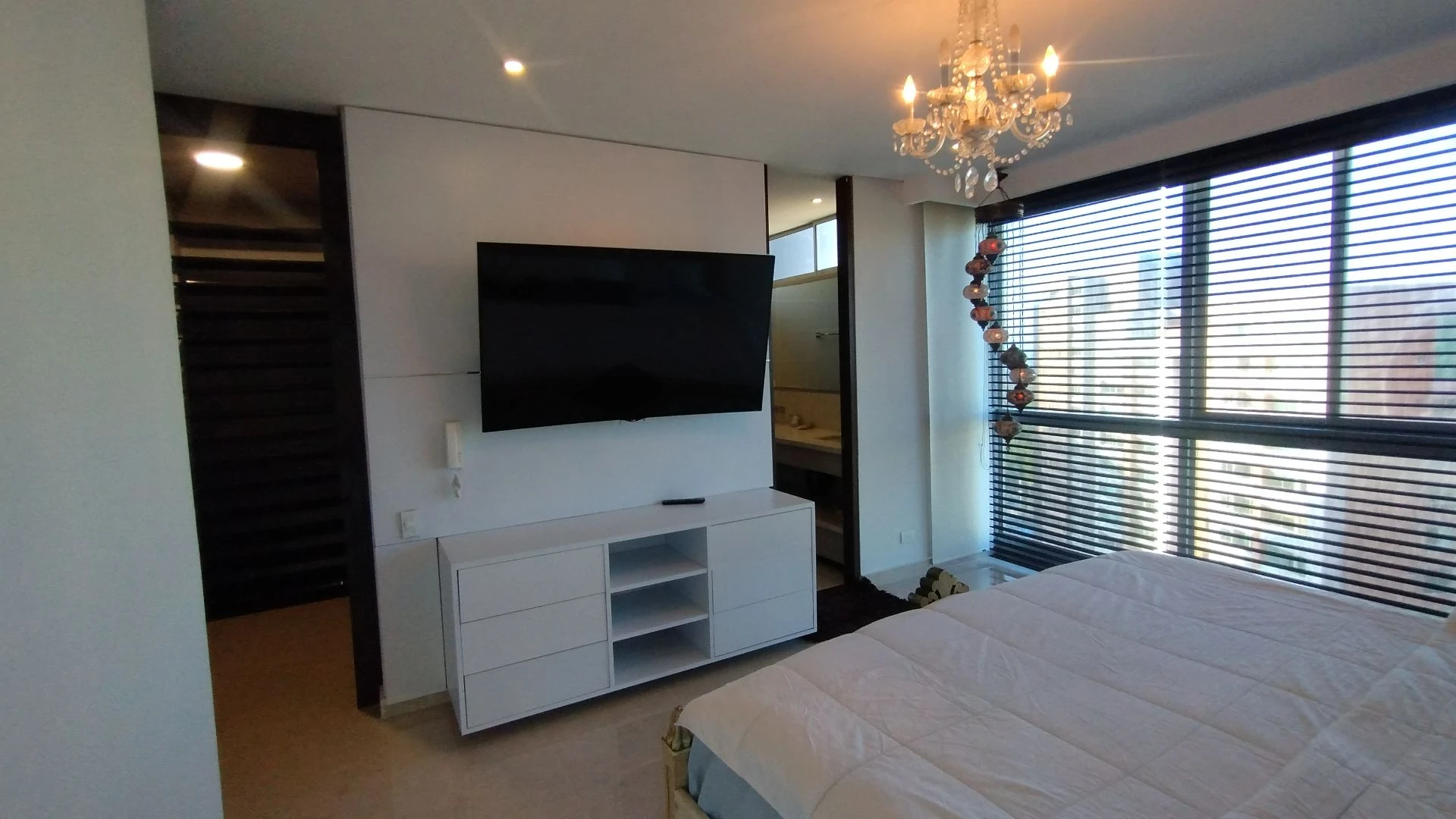 LUJOSO APARAMENTO AMOBLADO EN LA CASTELLANA - BARRANQUILLA