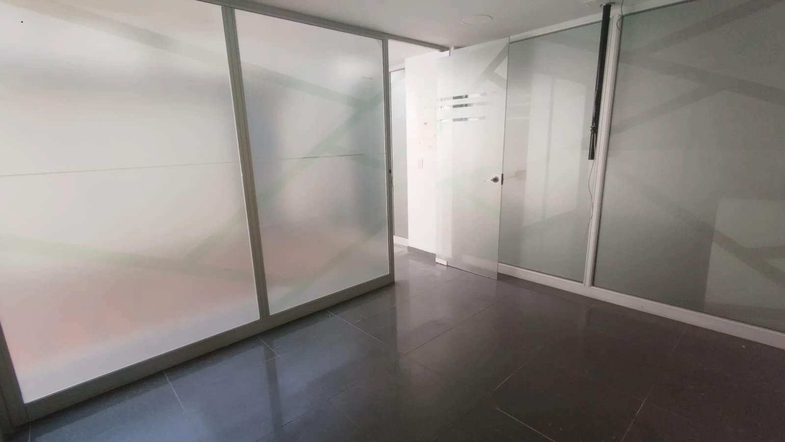 Local Comercial En Arriendo Sector Calasanz