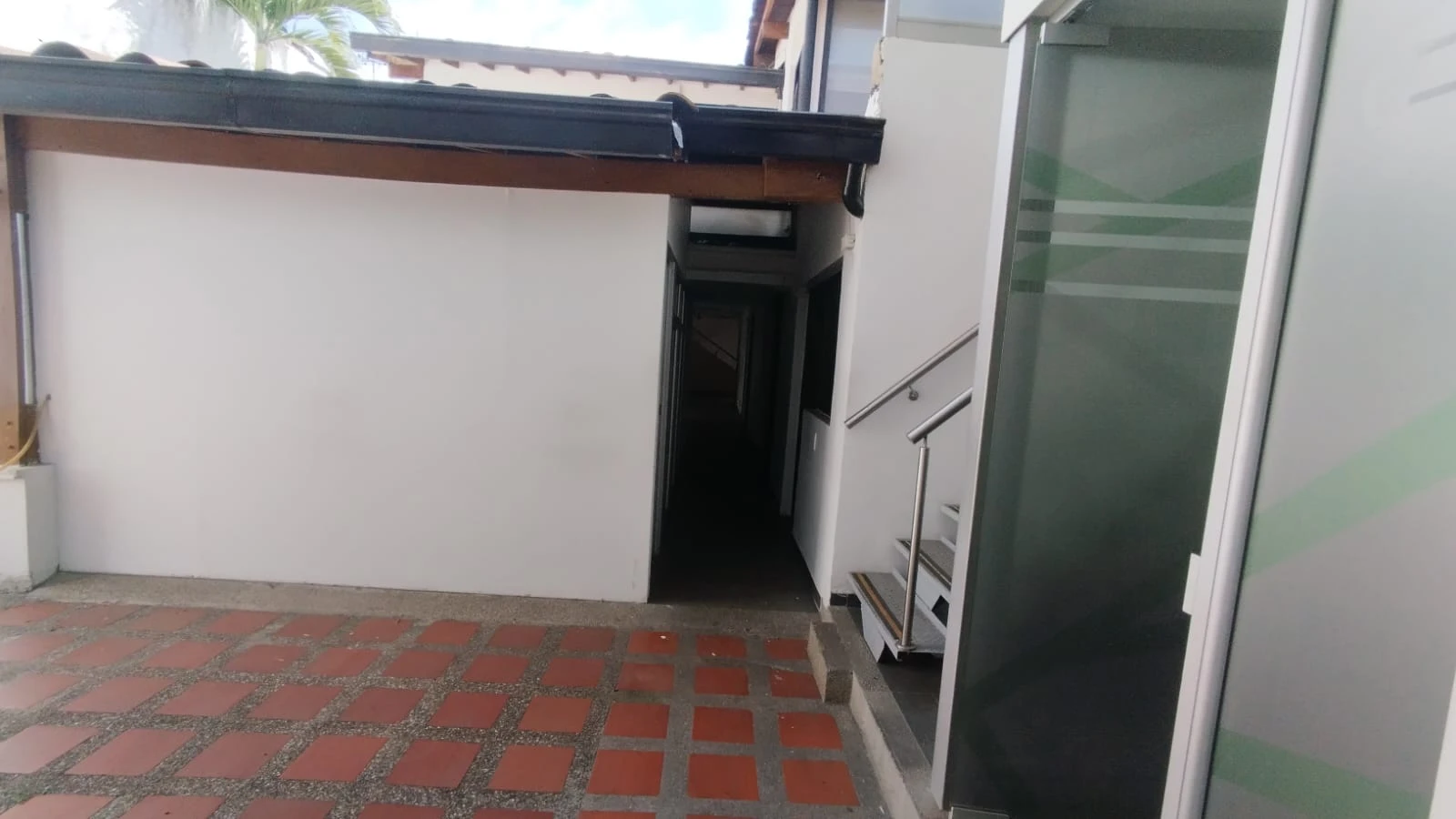 Local Comercial En Arriendo Sector Calasanz