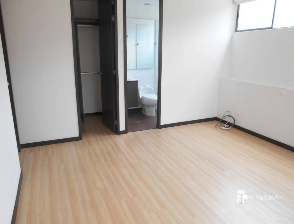 Arriendo Apartamento en el Poblado