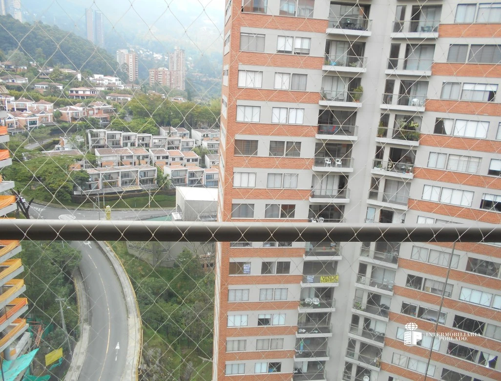 Arriendo Apartamento en el Poblado