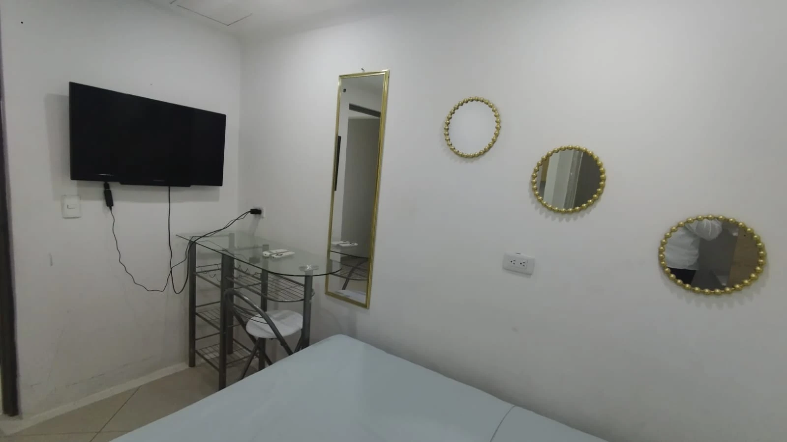 Apartaestudio Amoblado En Arriendo Sector Belén La Gloria