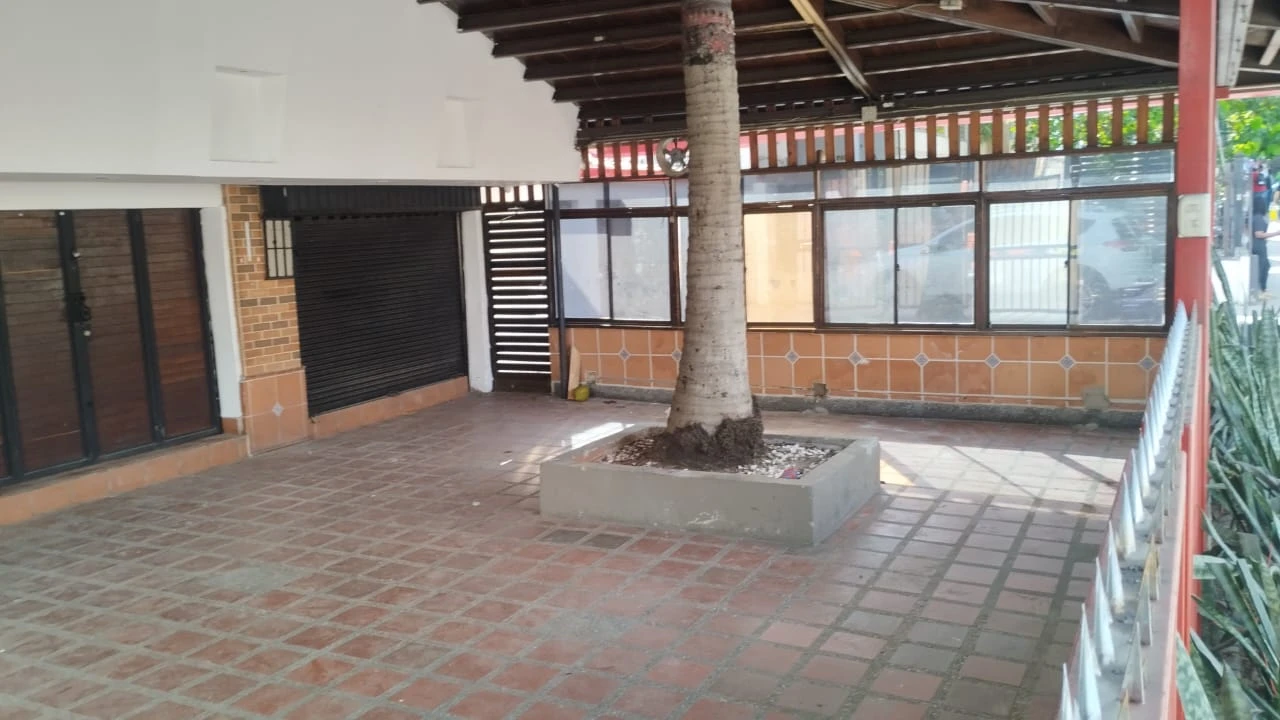 Bodega en Arriendo Sector Belén los Alpes