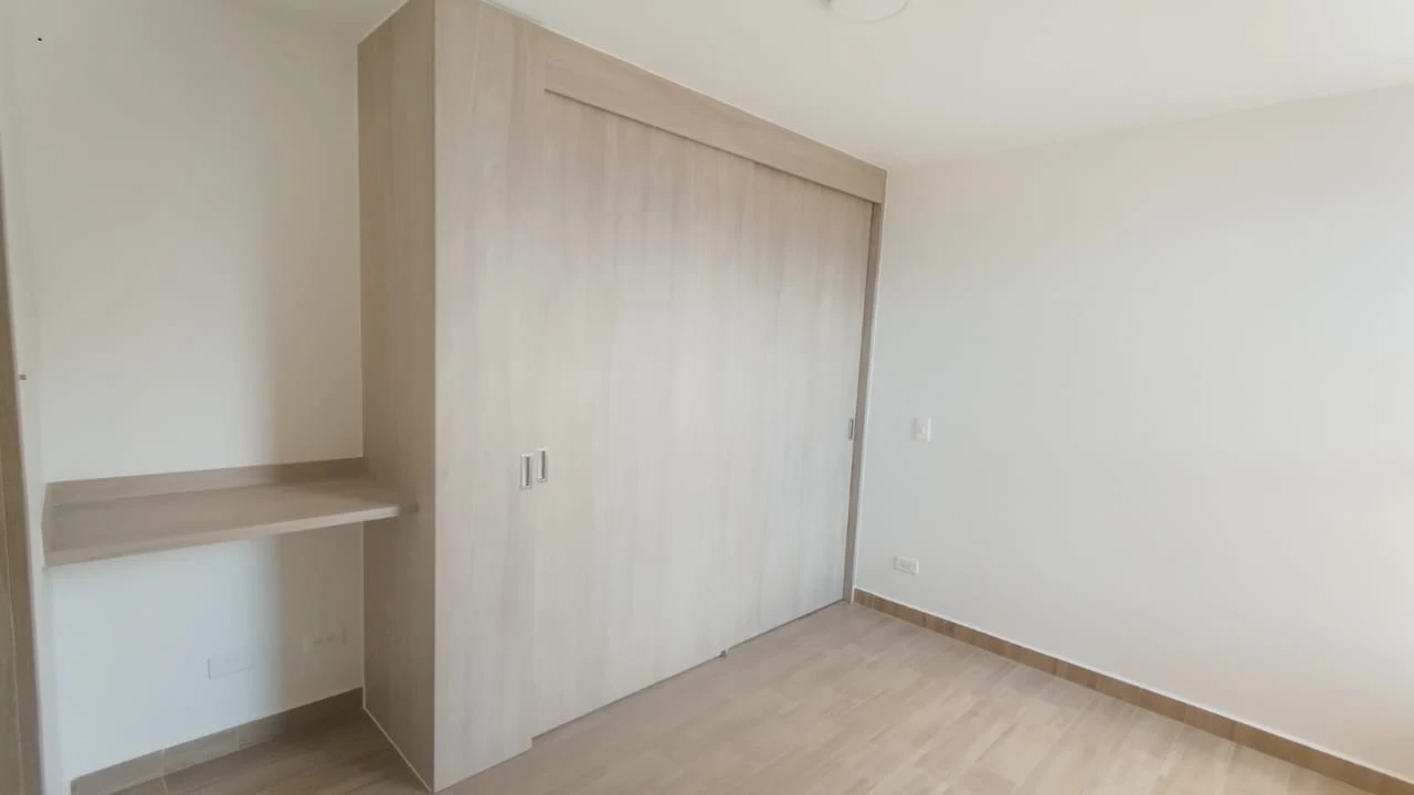 Apartamento En Arriendo Sector Calasanz