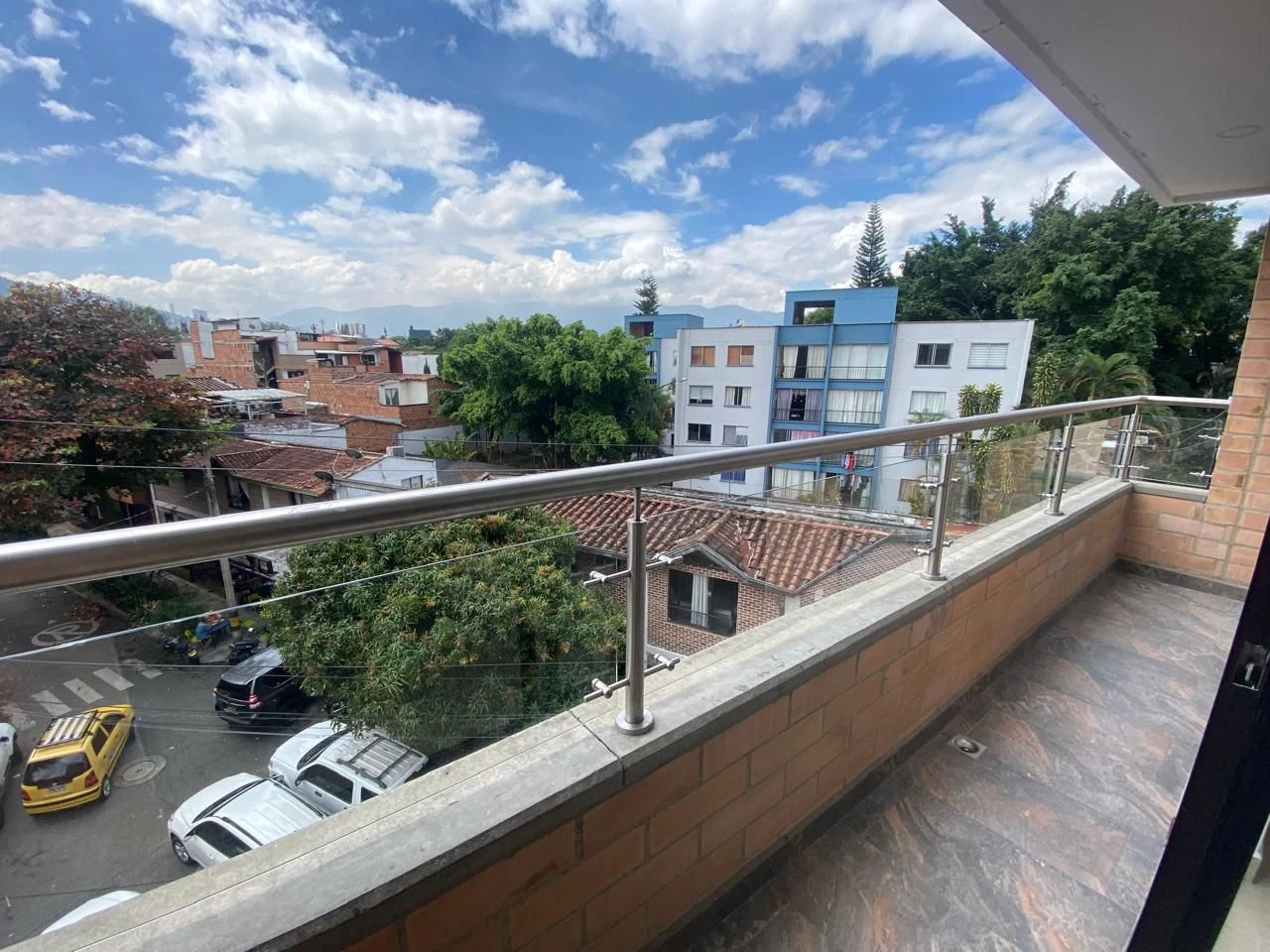 Apartamento en Arriendo en Envigado Las Flores