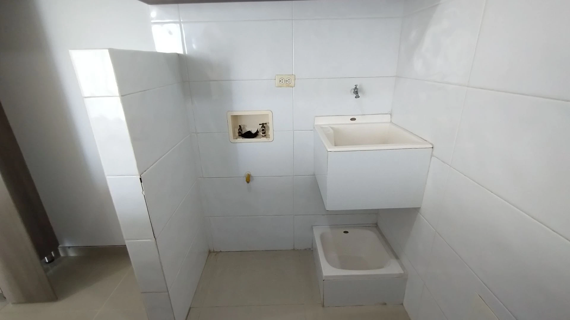 APARTAESTUDIO EN VENTA EN SAN VICENTE - BARRANQUILLA