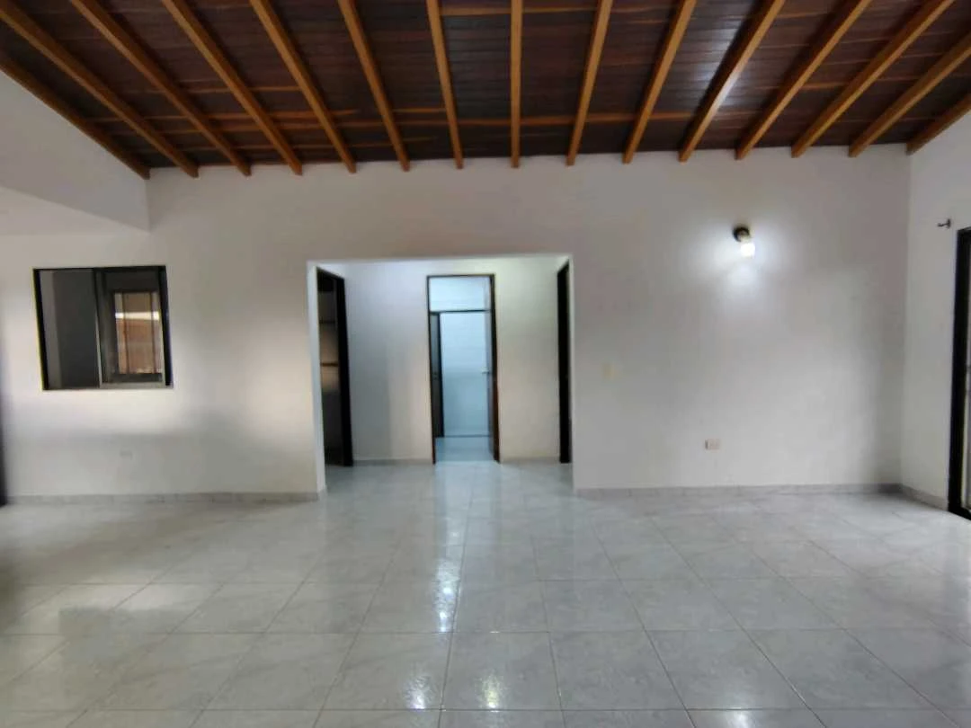 Apartamento en arriendo sector Villa Hermosa