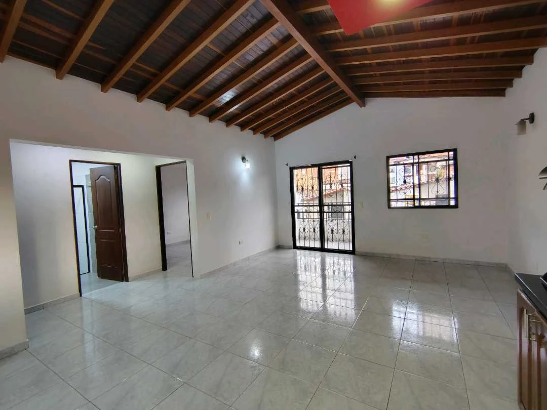 Apartamento en arriendo sector Villa Hermosa
