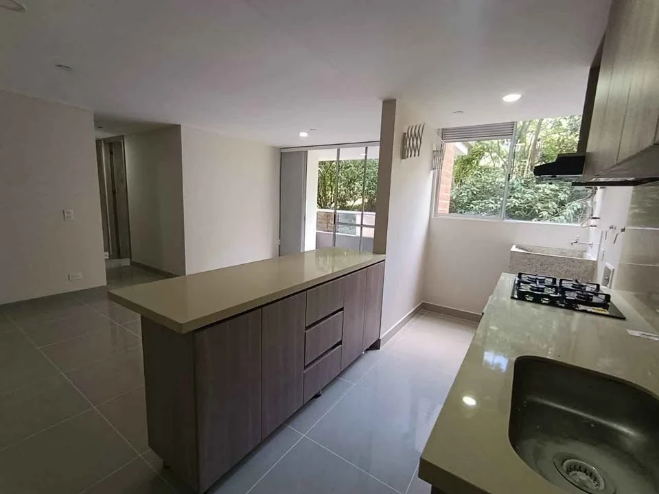 Apartamento en arriendo sector las antillas