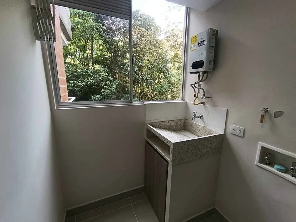 Apartamento en arriendo sector las antillas