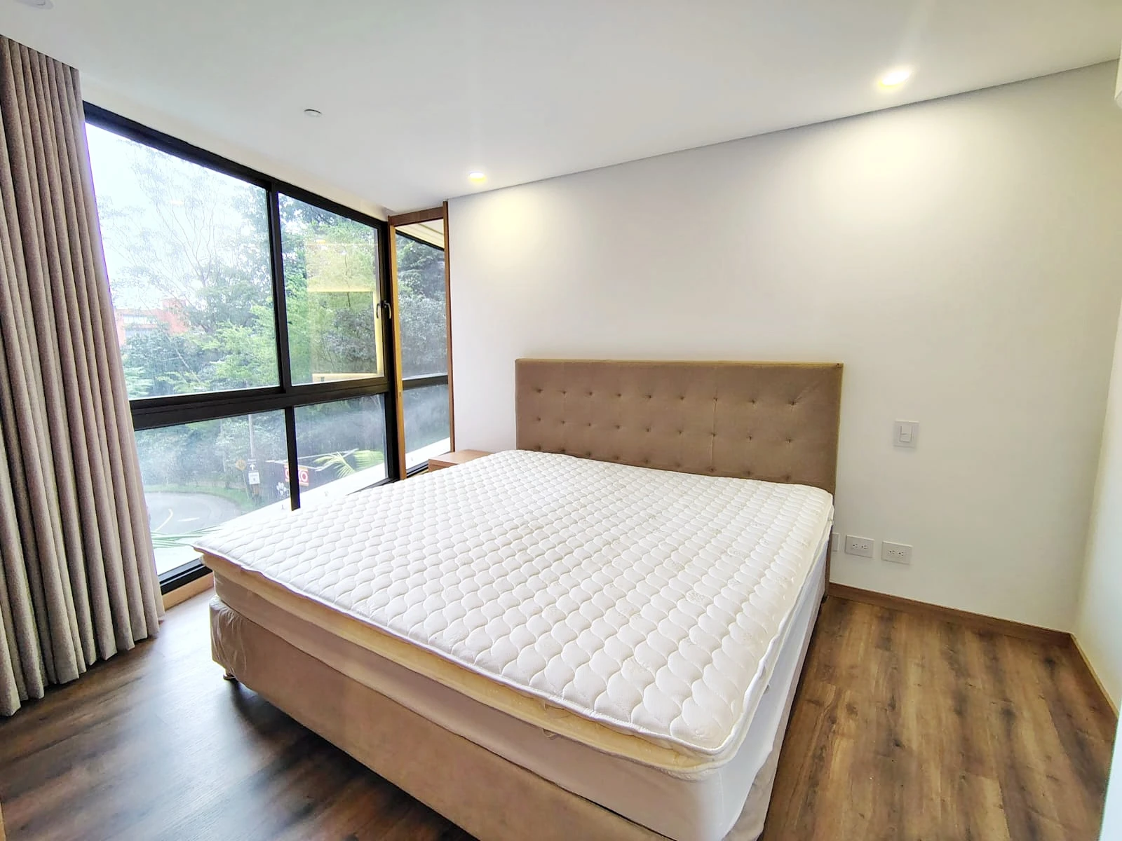 Apartaestudio amoblado en arriendo sector Intercontinental