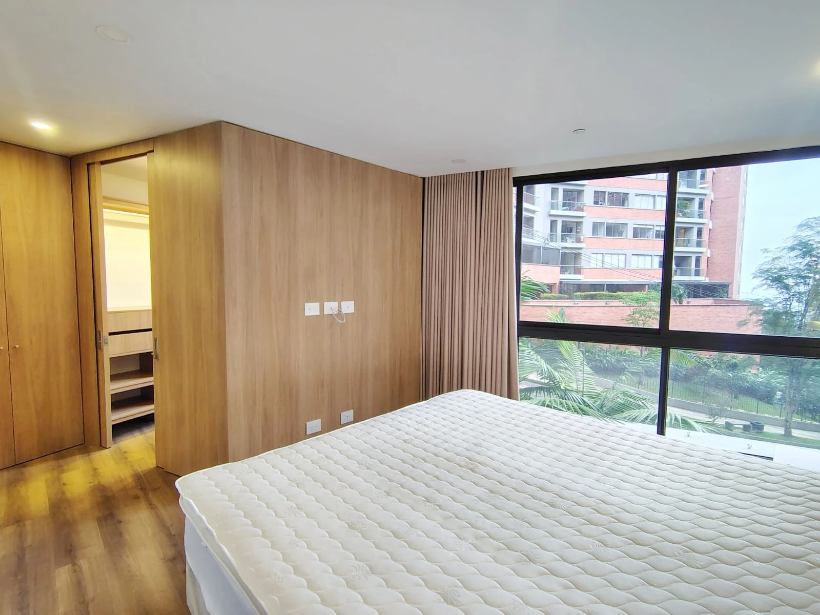 Apartaestudio amoblado en arriendo sector Intercontinental