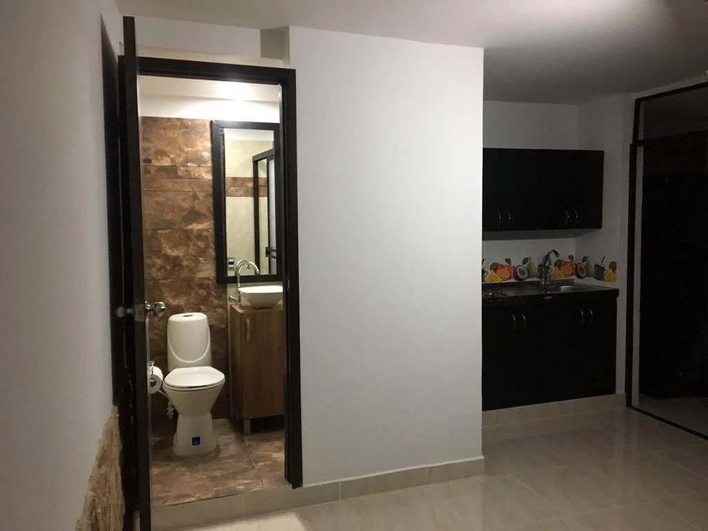 ARRIENDO APARTAMENTO SECTOR EL TESORO