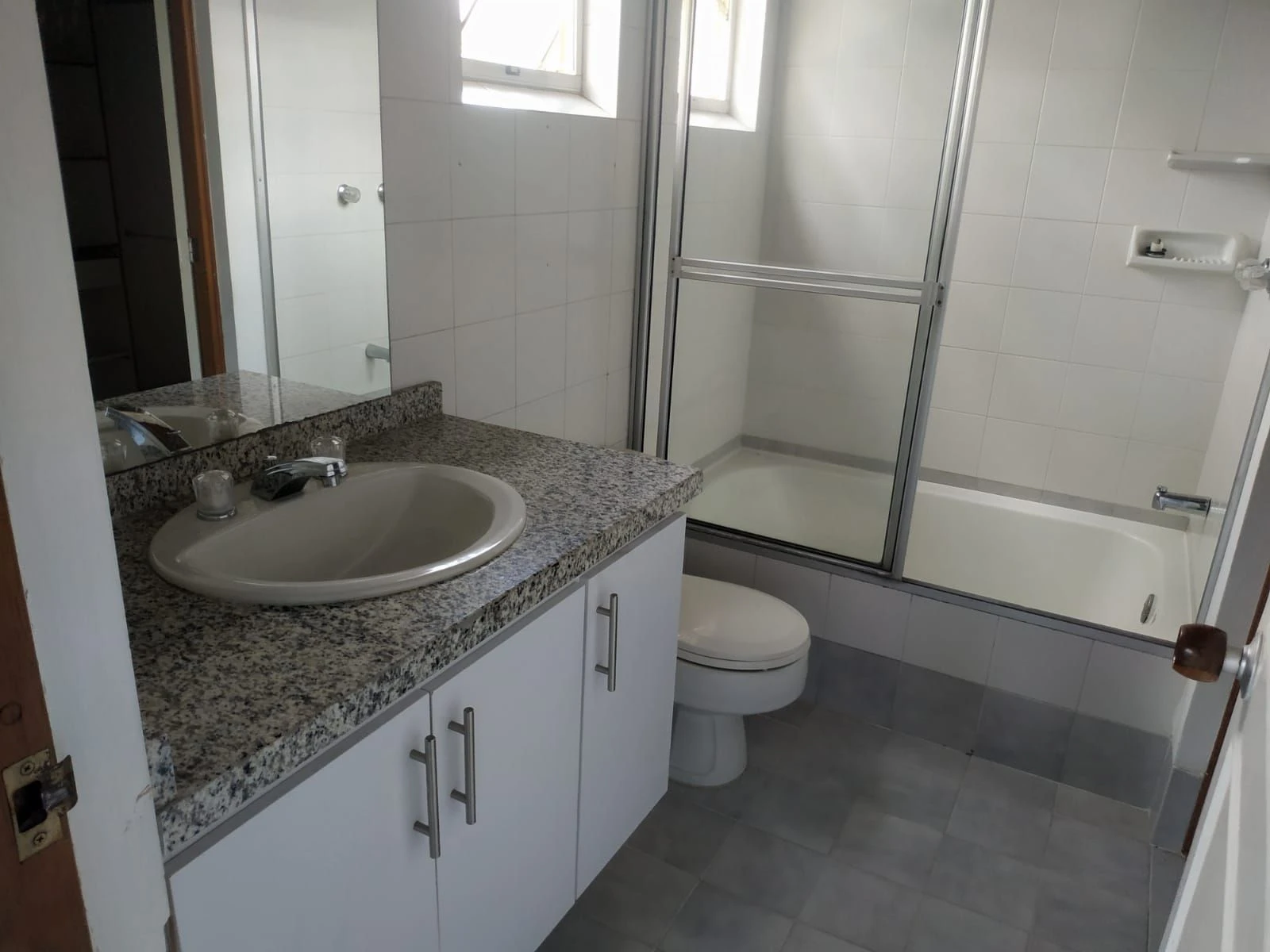 ARRIENDA CASA EN EL POBLADO LOS BALSOS