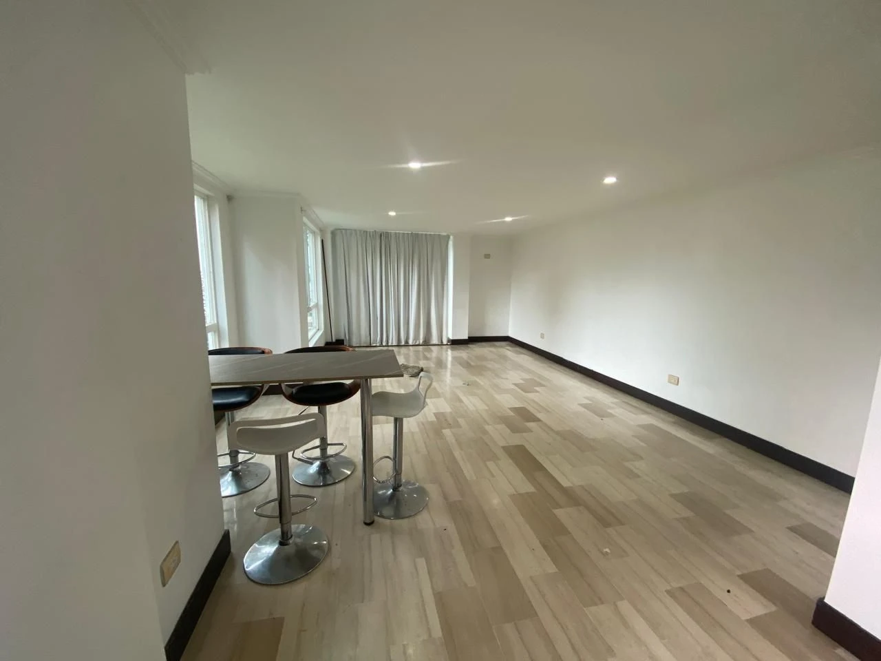 ARRIENDO APARTAMENTO SECTOR LA FRONTERA