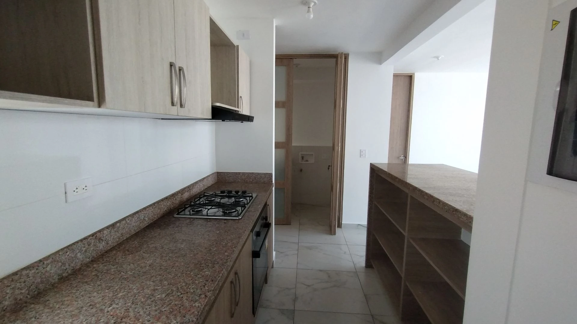 APARTAMENTO EN ARRIENDO EN ALAMEDA DEL RÍO