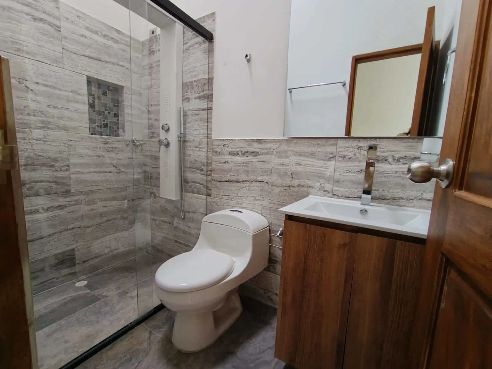 Casa en arriendo en Rionegro sector San Antonio de Pereira