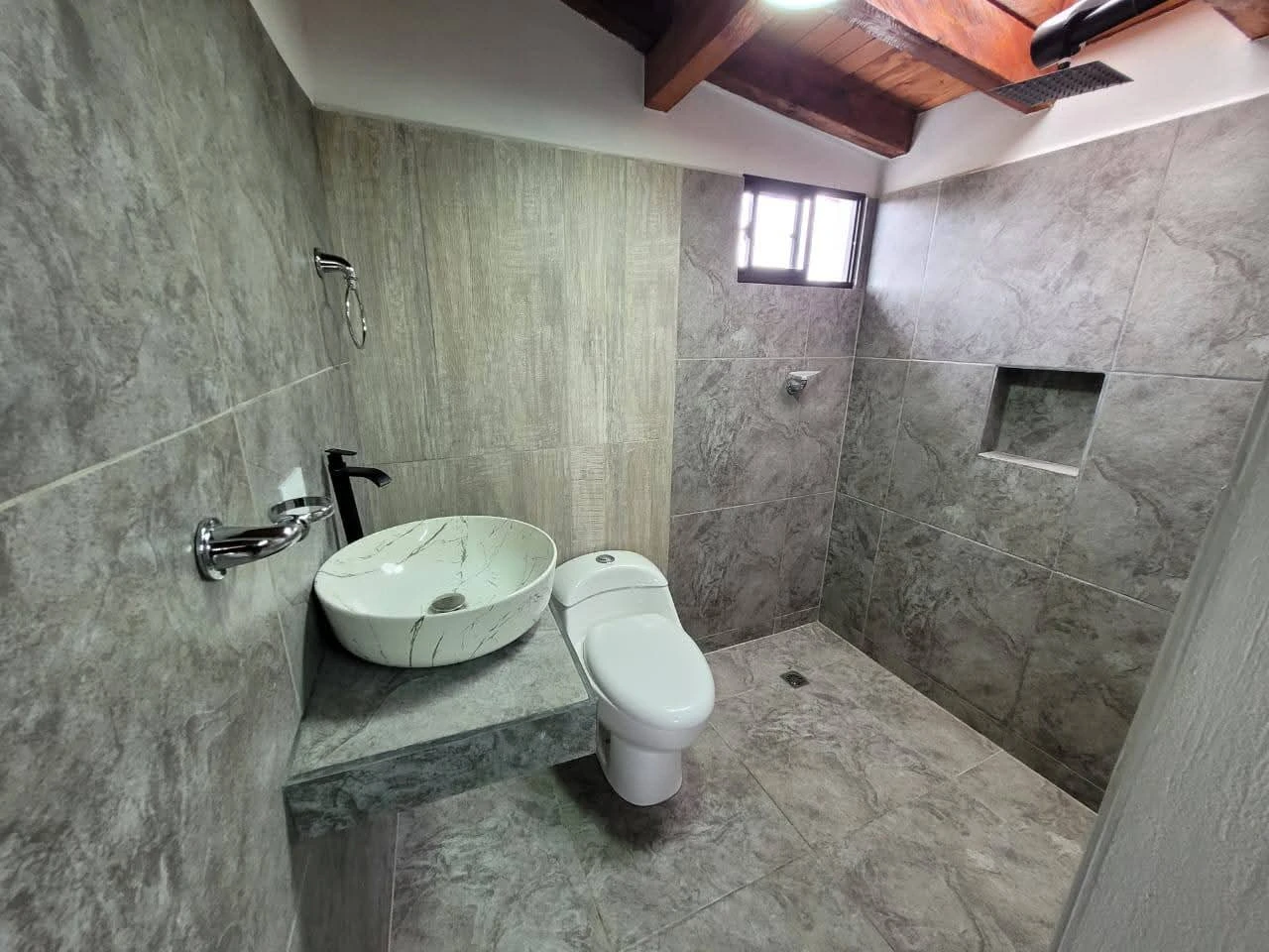 Casa en arriendo en Rionegro Vereda La Laja