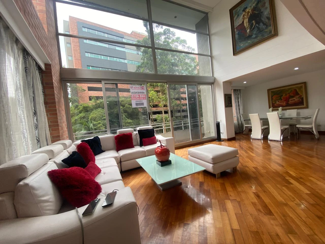 Arriendo Apartamento en el Poblado en el Tesoro