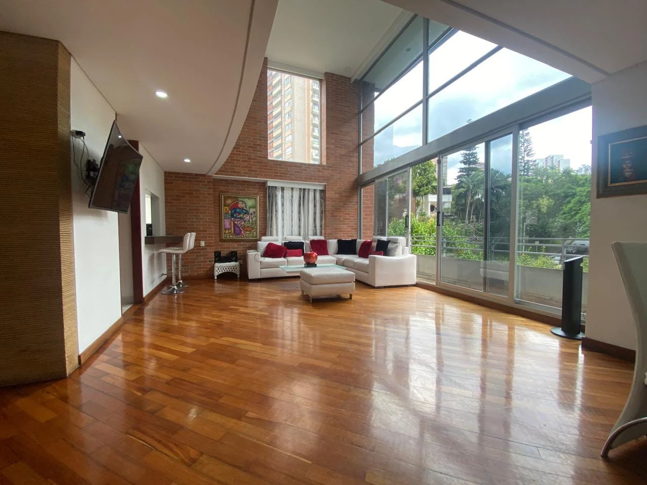 Arriendo Apartamento en el Poblado en el Tesoro