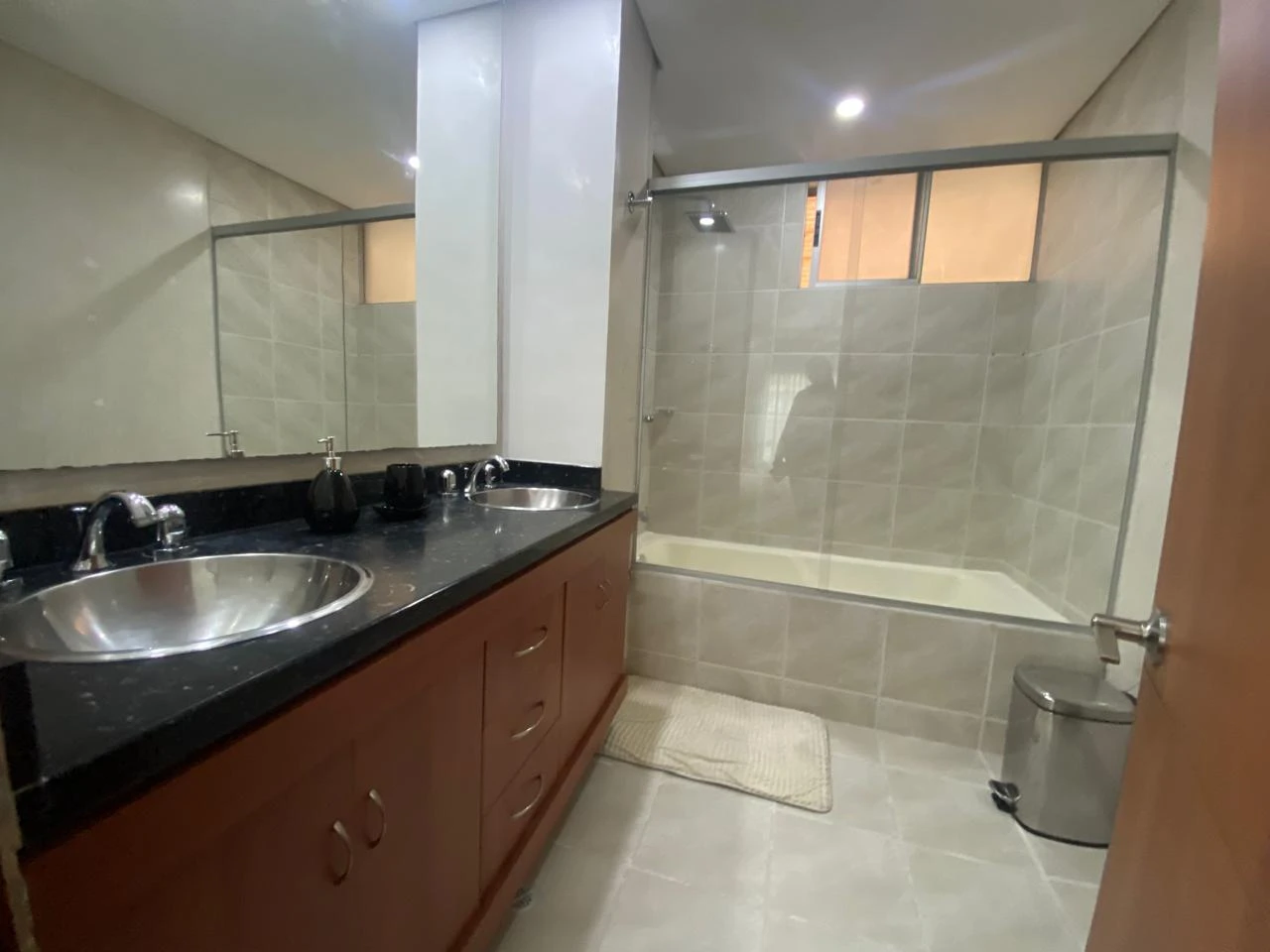Arriendo Apartamento en el Poblado en el Tesoro
