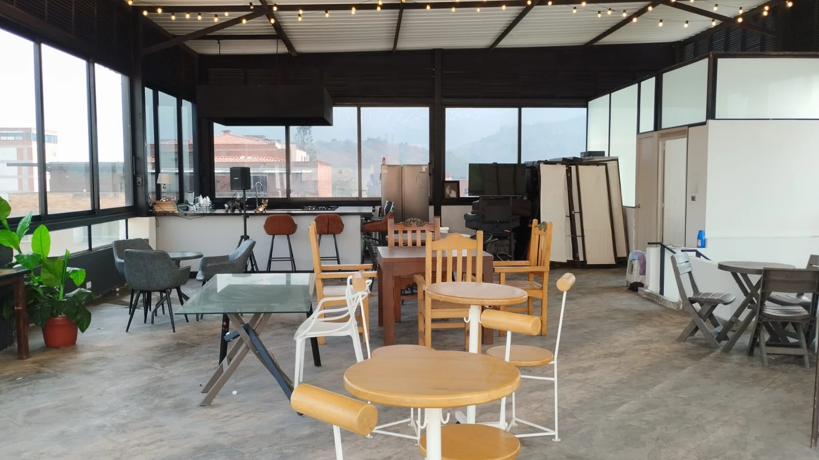 Local En Arriendo Sector Belén Rosales