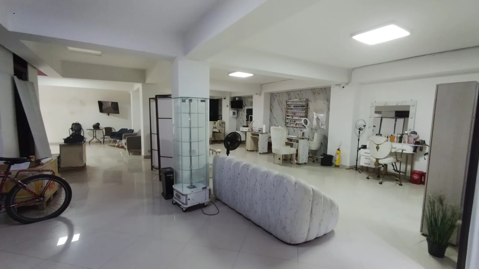 Local En Arriendo Sector Belén Rosales