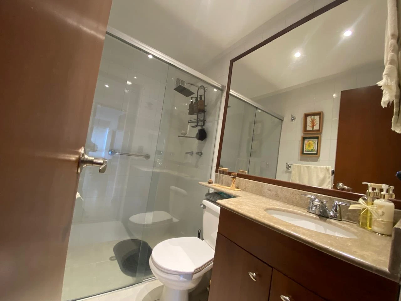 Arriendo Apartamento en el Poblado Castropol