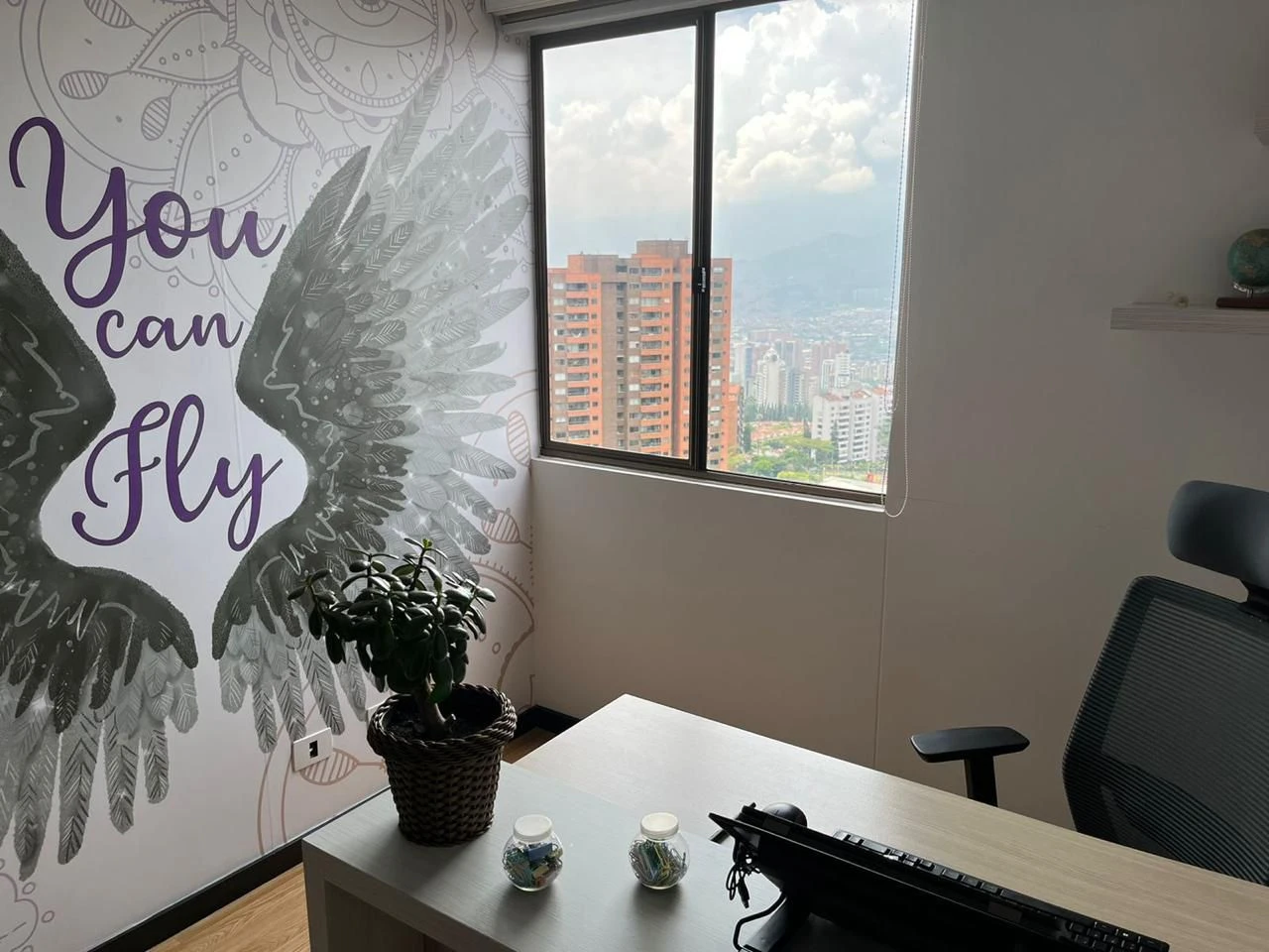 Arriendo Apartamento en el Poblado  Loma de los Gonzales