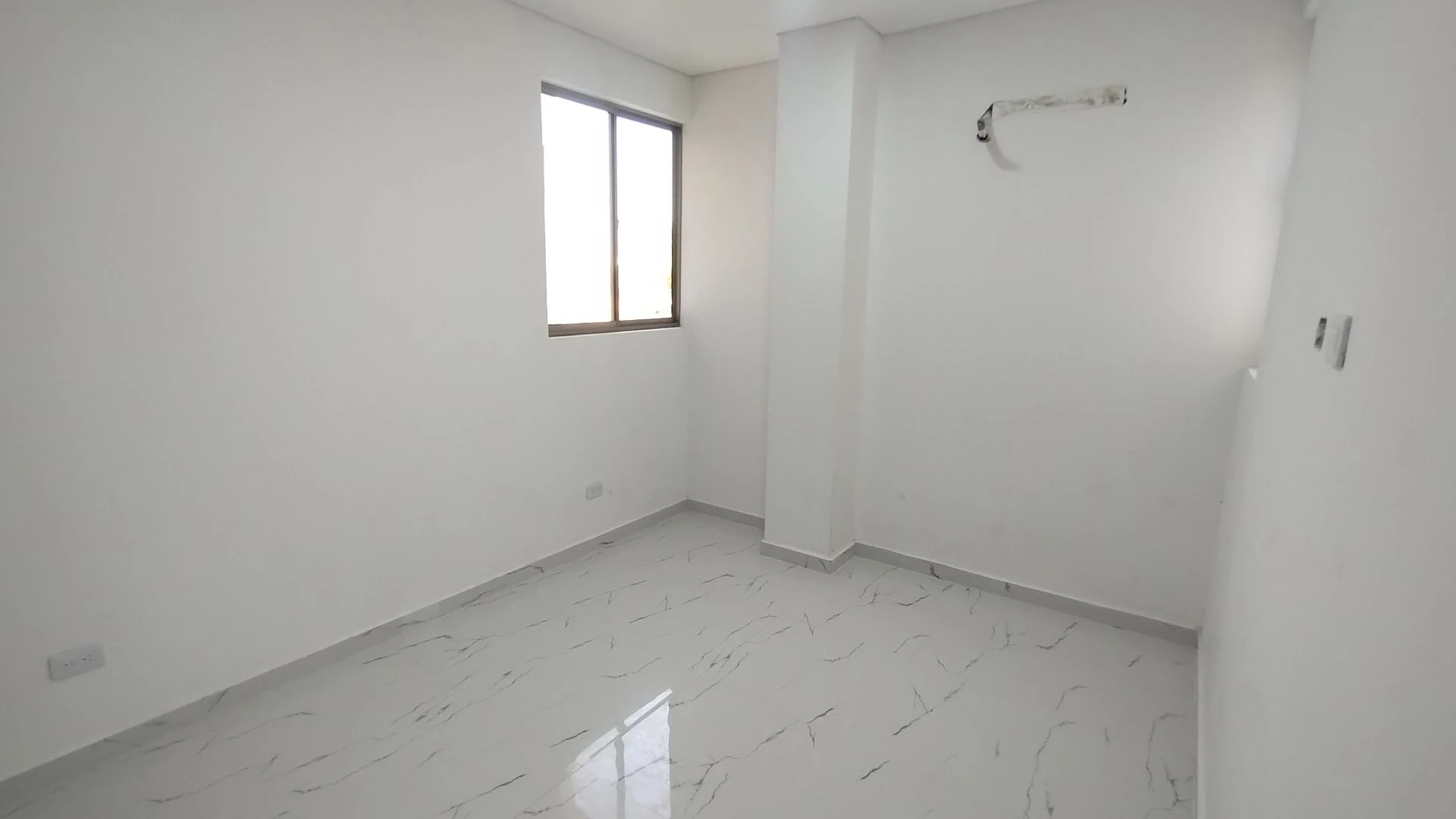 APARTAMENTO EN VENTA BARRIO LA ALBORAYA