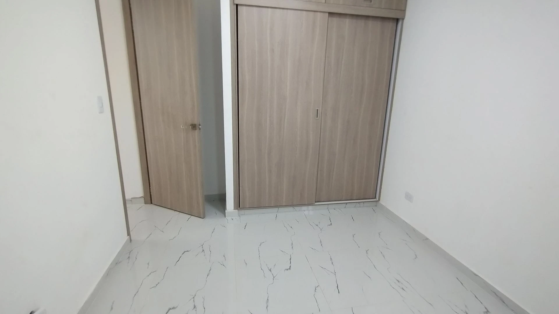 APARTAMENTO EN VENTA BARRIO LA ALBORAYA