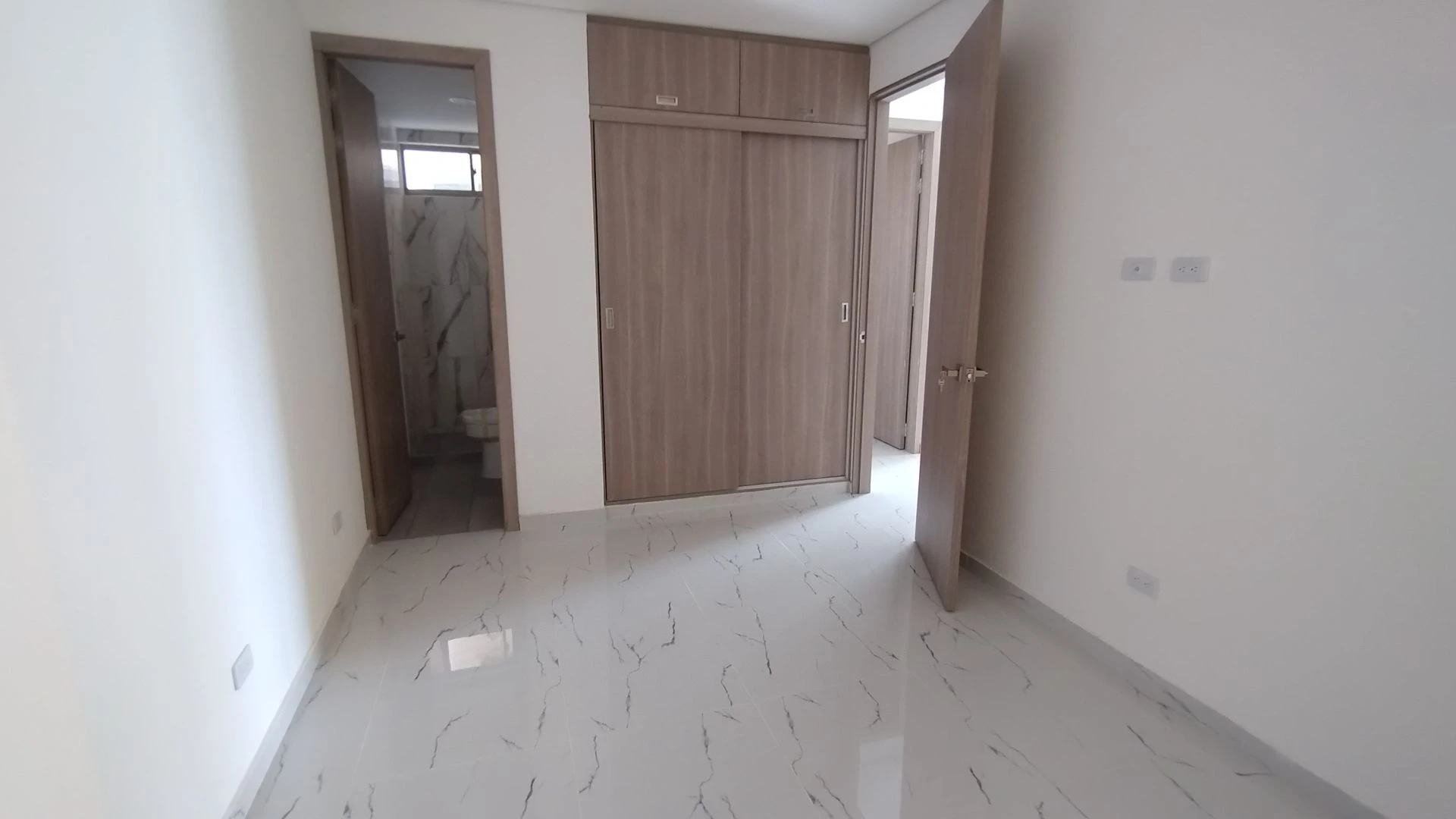 APARTAMENTO PARA VENTA ALBORAYA