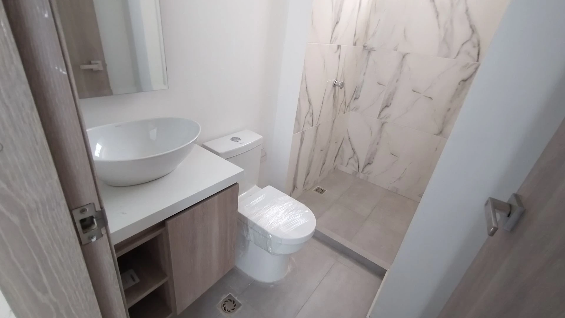 APARTAMENTO PARA VENTA ALBORAYA