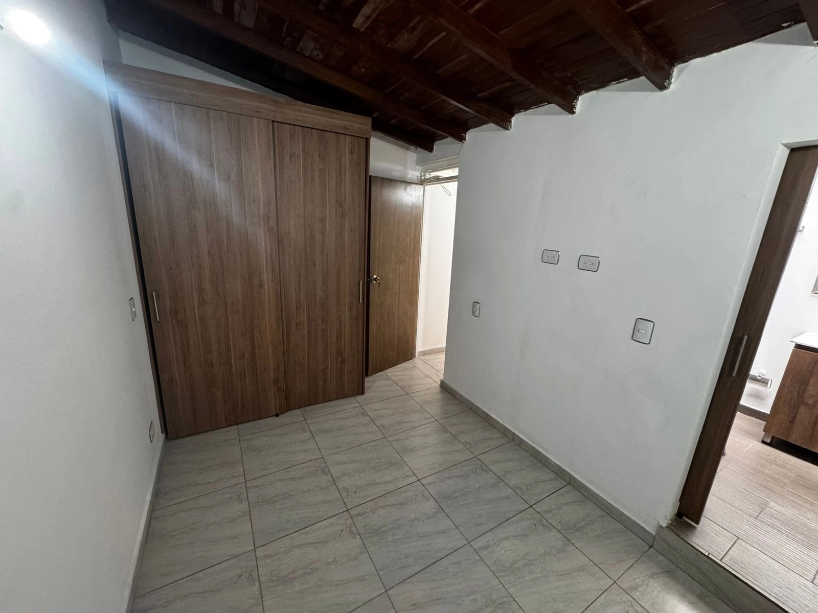 Casa en arriendo en Copacabana