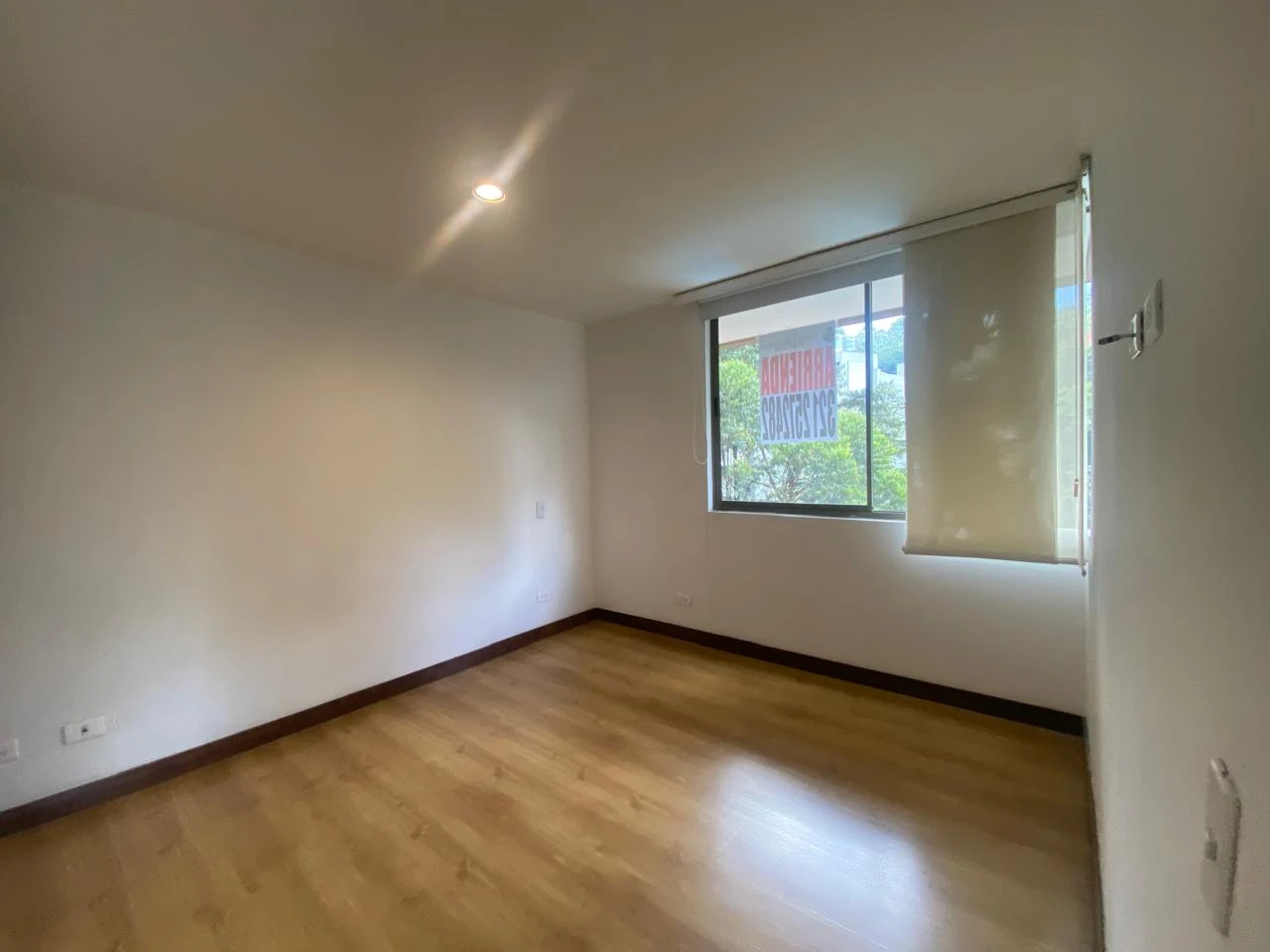 Arriendo Apartamento en el Poblado la Frontera