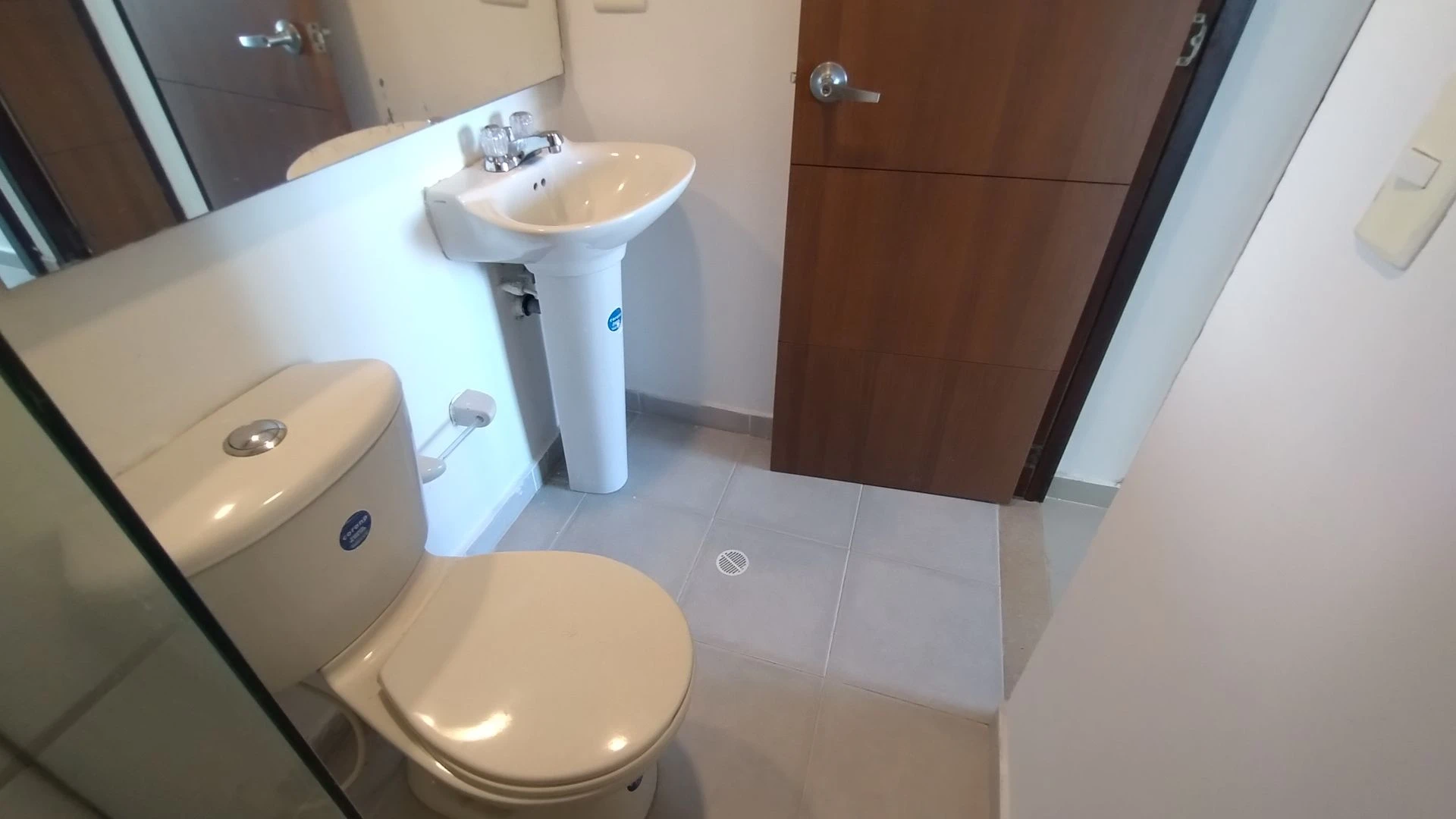 APARTAMENTO EN ARRIENDO EN VILLA CAMPESTRE.