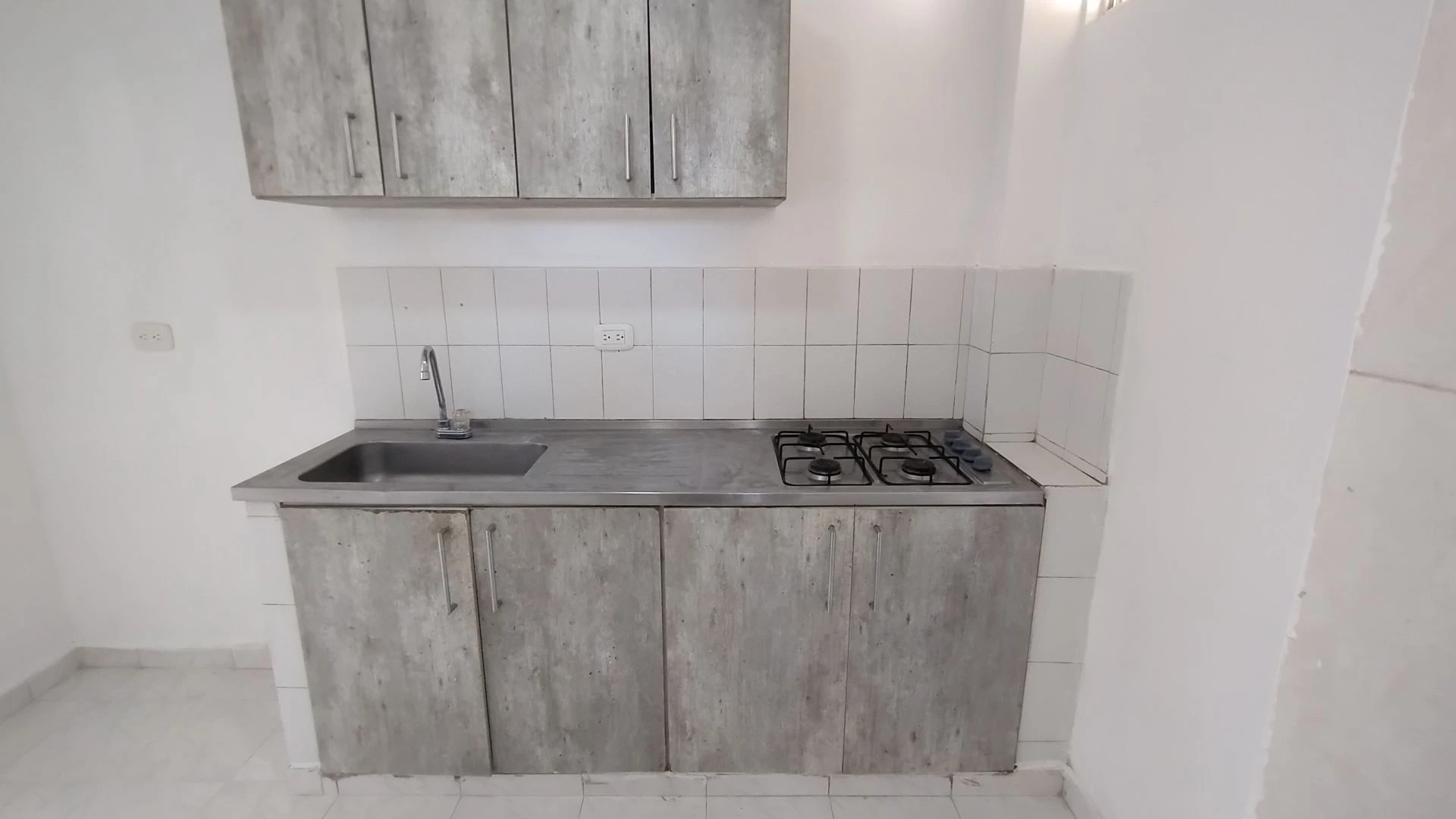 APARTAMENTO EN ARRIENDO EN VILLA CAROLINA