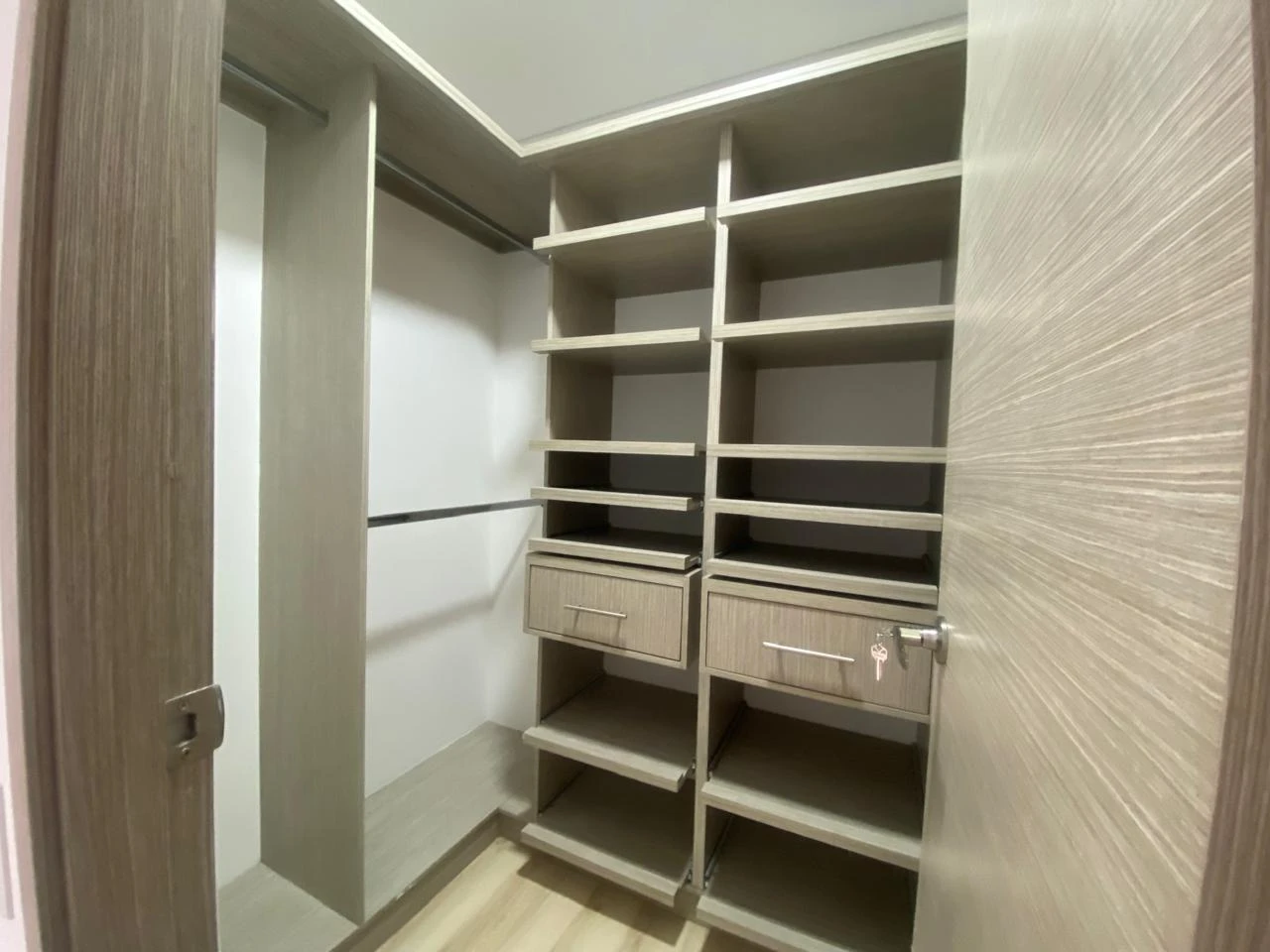 Arriendo Apartamento en el Poblado