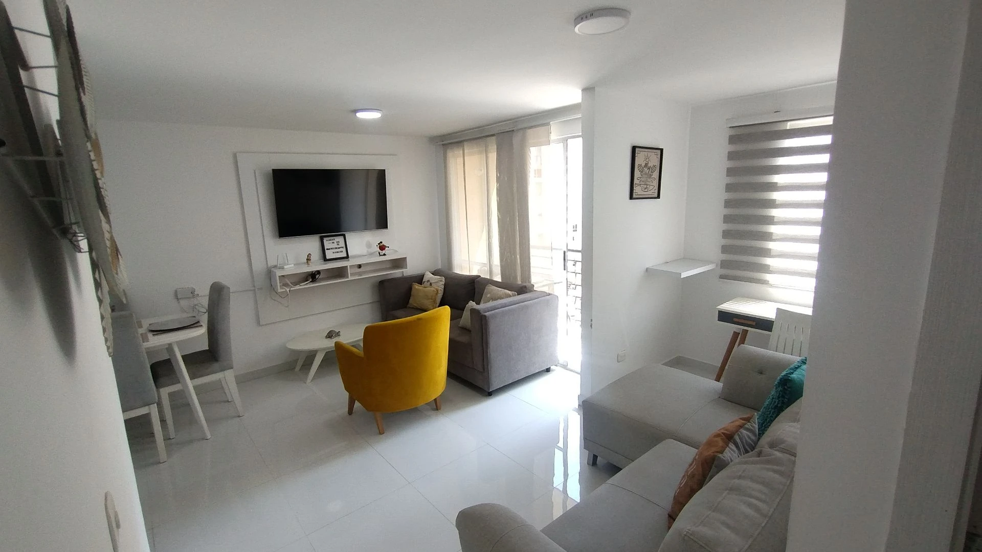 APARTAMENTO AMOBLADO EN ARRIENDO EN ALAMEDA DEL RÍO.