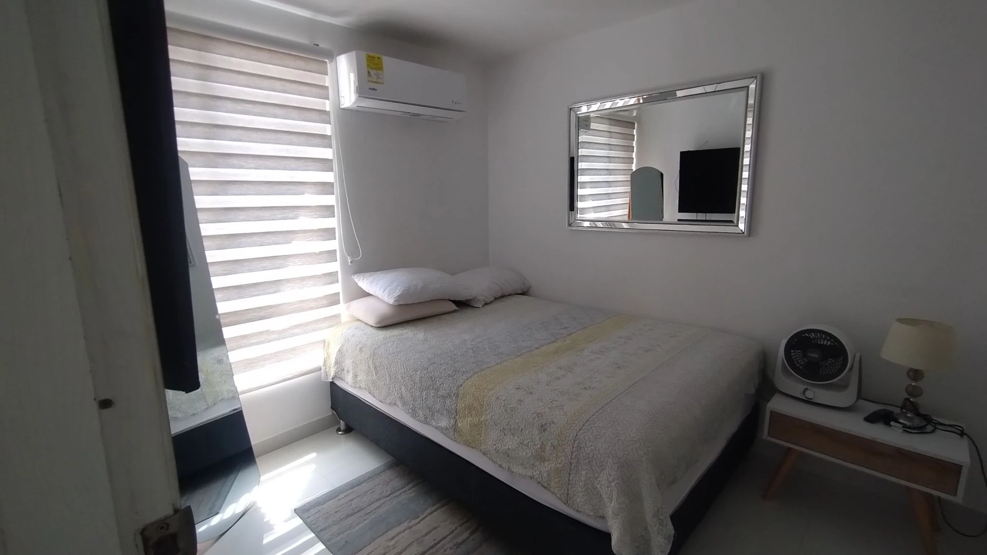 APARTAMENTO AMOBLADO EN ARRIENDO EN ALAMEDA DEL RÍO.