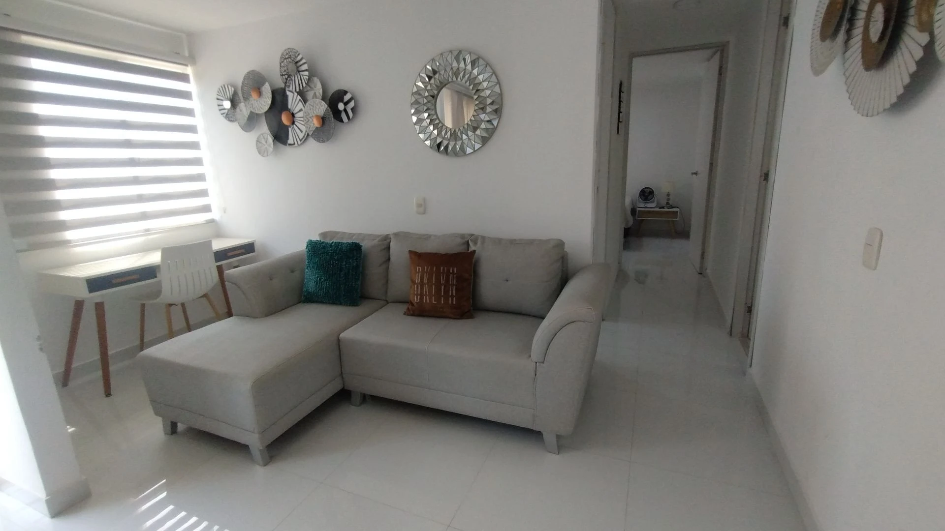 APARTAMENTO AMOBLADO EN ARRIENDO EN ALAMEDA DEL RÍO.