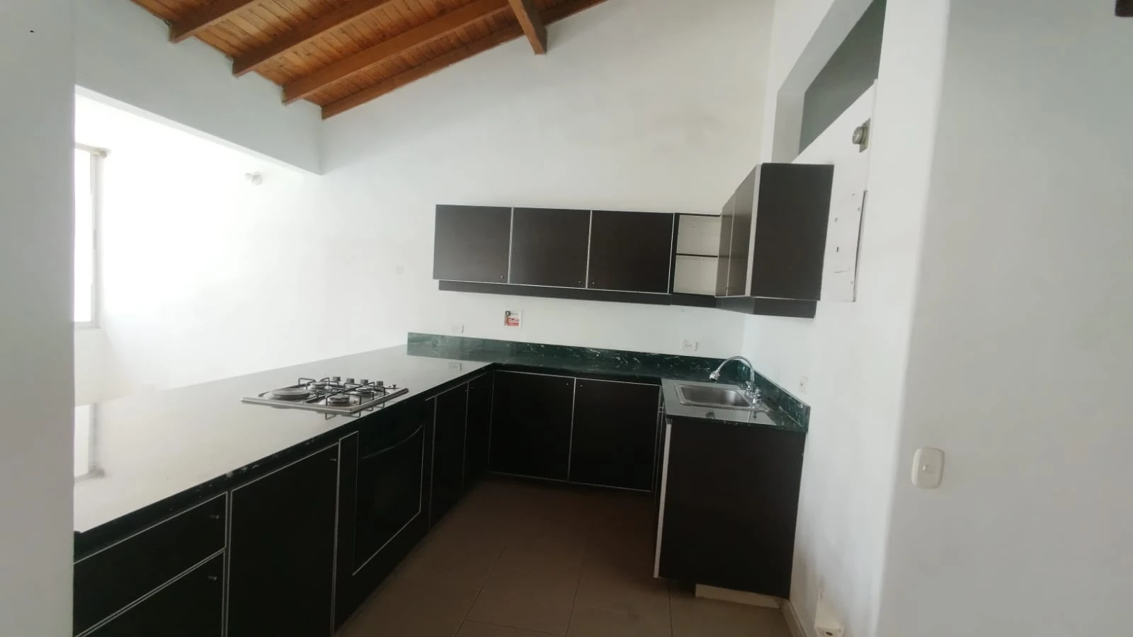 Casa En Arriendo Sector Belén Rosales