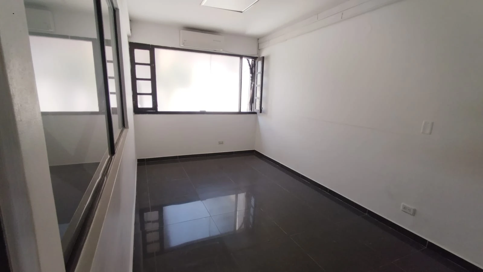 Local En Arriendo Sector Calasanz